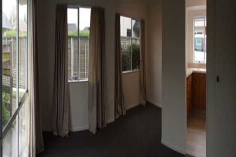 Photo of property in 2/140 Fraser Street, Tauranga South, Tauranga, 3112