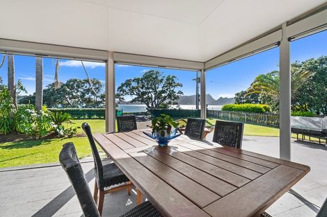 Photo of property in 243 One Tree Point Road, One Tree Point, 0118