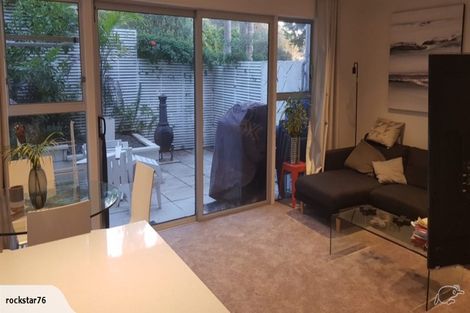 Photo of property in 1/20 Maritime Terrace, Birkenhead, Auckland, 0626