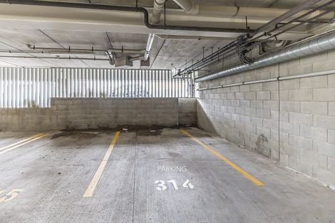 Photo of property in Luxford Villas, 314/72 Herald Street, Berhampore, Wellington, 6023