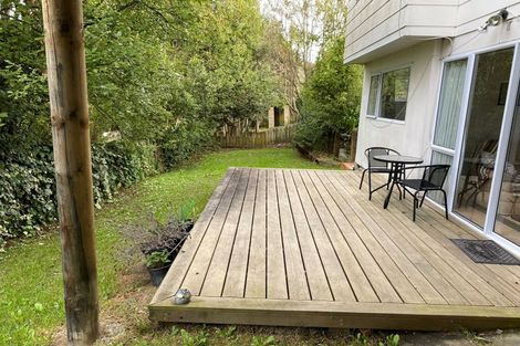 Photo of property in 2/107 Beach Haven Road, Beach Haven, Auckland, 0626