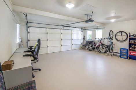 Photo of property in 24 Niccol Avenue, Narrow Neck, Auckland, 0624