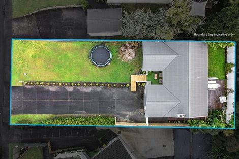 Photo of property in 22 Paragon Avenue, Beach Haven, Auckland, 0626