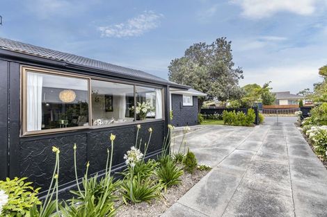 Photo of property in 25 Pandora Street, North New Brighton, Christchurch, 8083