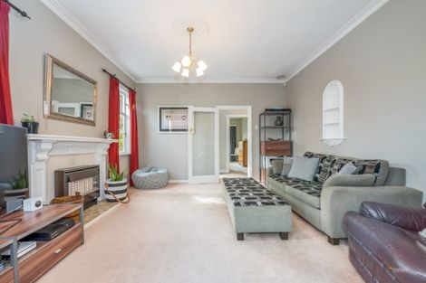 Photo of property in 27 Trafalgar Street, Waiwhetu, Lower Hutt, 5010