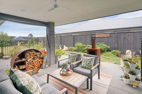 Photo of property in 11 Brantholme Place, Rangiora, 7400