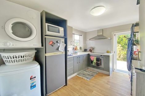 Photo of property in 84 Miramar North Road, Miramar, Wellington, 6022