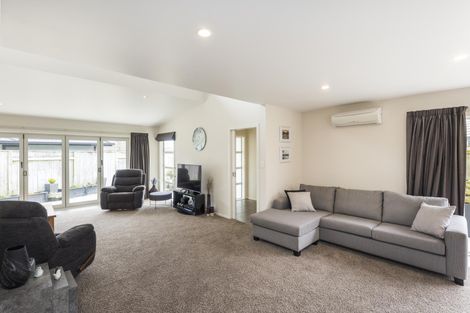 Photo of property in 68 James Line, Kelvin Grove, Palmerston North, 4414