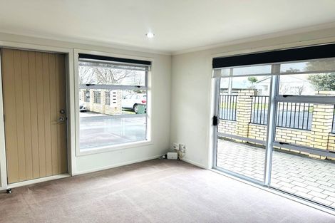 Photo of property in 8a Pitt Street, Frankton, Hamilton, 3204