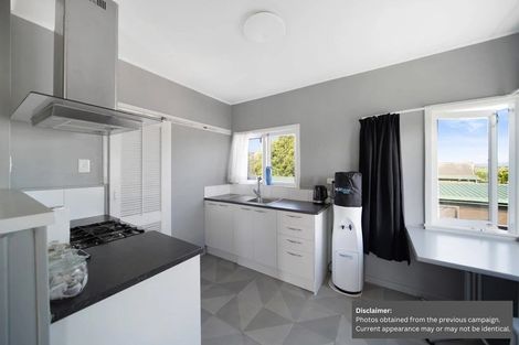 Photo of property in 42a Evans Road, Weymouth, Auckland, 2103