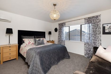 Photo of property in 12 Maldives Way, Papamoa Beach, Papamoa, 3118