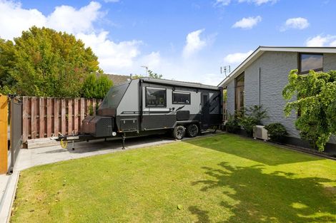 Photo of property in 92 Rowley Avenue, Hoon Hay, Christchurch, 8025