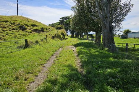 Photo of property in 955 Opua Road, Opunake, 4681