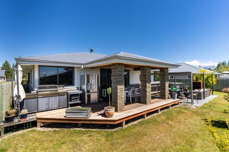 Photo of property in 27 Rhoboro Road, Twizel, 7901