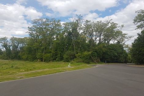 Photo of property in 17 Parawera Drive, Acacia Bay, Taupo, 3330