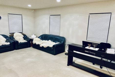 Photo of property in 11/64 Schnapper Rock Road, Schnapper Rock, Auckland, 0632