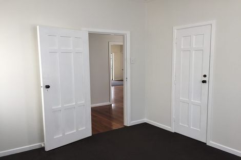 Photo of property in 73 Bell Road, Waiwhetu, Lower Hutt, 5010