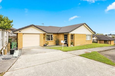 Photo of property in 4 Anna Lane, Glen Eden, Auckland, 0602