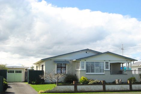 Photo of property in 14 Muir Street, Gonville, Whanganui, 4501