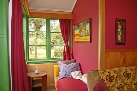 Photo of property in 126 Oneriri Road, Kaiwaka, 0573