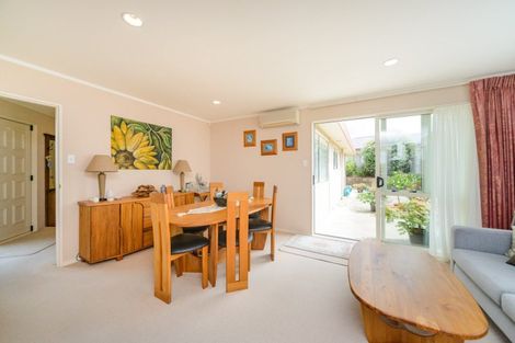 Photo of property in 100 Parnell Heights, Kelvin Grove, Palmerston North, 4414