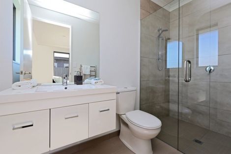 Photo of property in 18 Pelorus Avenue, Poraiti, Napier, 4112