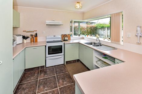 Photo of property in 21 Settlers Cove, Weymouth, Auckland, 2103
