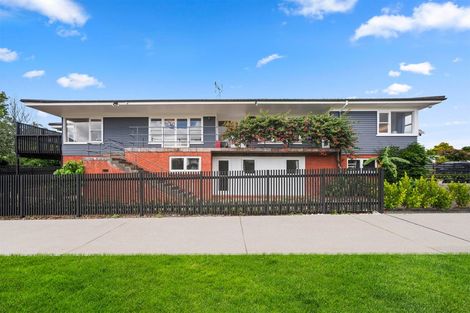 Photo of property in 15 Benders Avenue, Hillcrest, Auckland, 0627