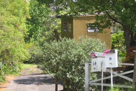 Photo of property in 9 Cronin Place, Beach Haven, Auckland, 0626