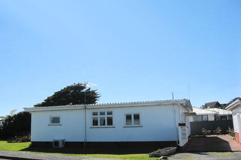 Photo of property in 1 Power Road, Karoro, Greymouth, 7805