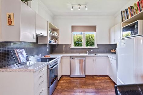 Photo of property in 58 Newcastle Street, Riversdale, 9776