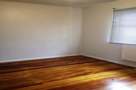 Photo of property in 30 Wainuiomata Road, Wainuiomata, Lower Hutt, 5014