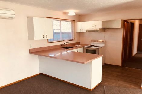 Photo of property in 2/42 Division Street, Riccarton, Christchurch, 8041