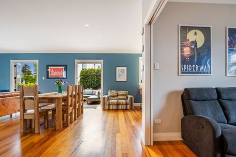 Photo of property in 1 Sunderland Avenue, Hobsonville, Auckland, 0616