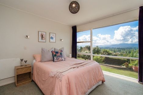 Photo of property in 30 Mountain Road, Western Heights, Rotorua, 3015