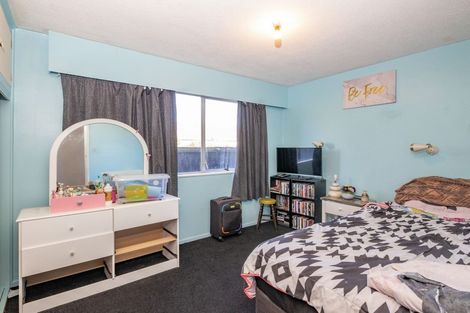 Photo of property in 1/48 Chipping Lane, Redwood, Christchurch, 8051