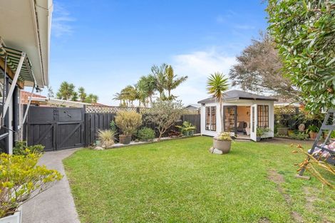 Photo of property in 14c Weiti Road, Orewa, 0931