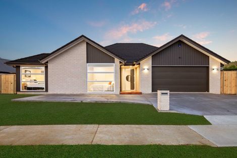 Photo of property in 37 Muster Road, Pukekohe, 2120