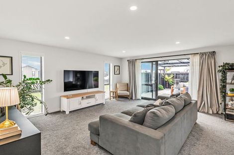 Photo of property in 12 Peregrine Crescent, Rolleston, 7615