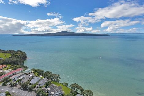 Photo of property in 3/99 Vauxhall Road, Devonport, Auckland, 0624