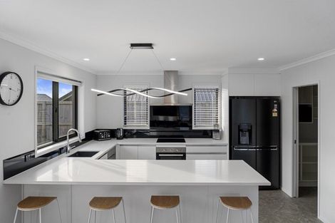 Photo of property in 12 Kaiora Drive, Papamoa Beach, Papamoa, 3118