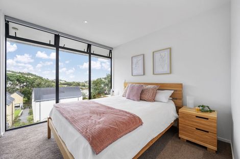 Photo of property in 4 Mary Dobson Way, Island Bay, Wellington, 6023