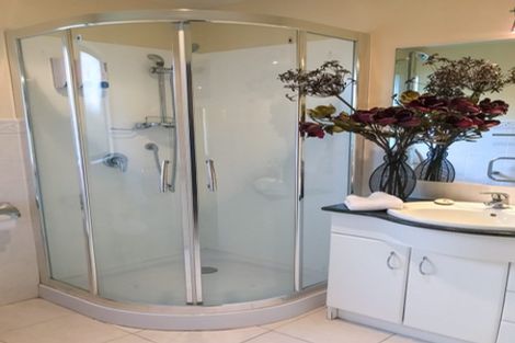 Photo of property in 106 Meadowland Drive, Somerville, Auckland, 2014