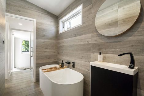 Photo of property in 1/5 Nelson Avenue, Northcote Point, Auckland, 0627