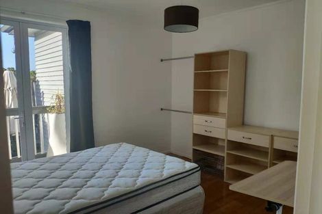 Photo of property in 14 Tiri View Place, Waiake, Auckland, 0630