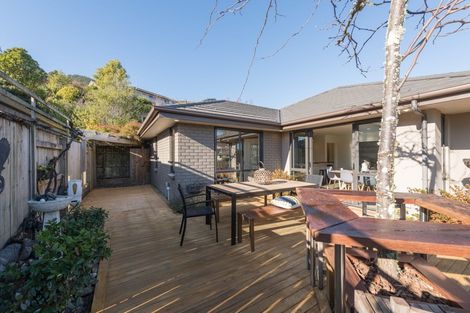 Photo of property in 16 Frenchay Drive, Atawhai, Nelson, 7010