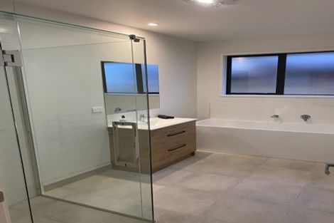 Photo of property in 9 Ngarimu Place, Mount Maunganui, 3116