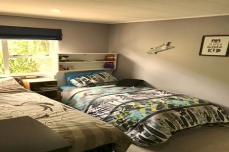 Photo of property in 3 Ayton Drive, Whitby, Porirua, 5024