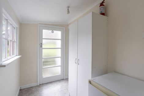 Photo of property in 160 Main South Road, Green Island, Dunedin, 9018