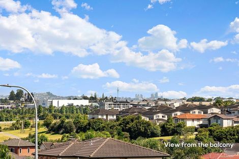 Photo of property in 303/26 Shortfin Place, Flat Bush, Auckland, 2019